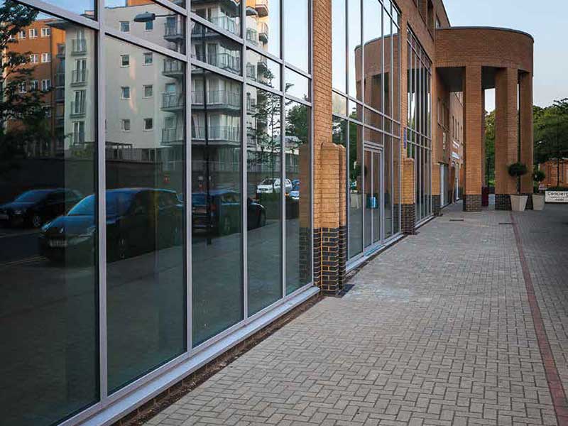 Aluk Commercial Aluminium Doors